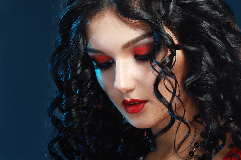 The Vampire Facelift The Age Defying Celebrity Facial